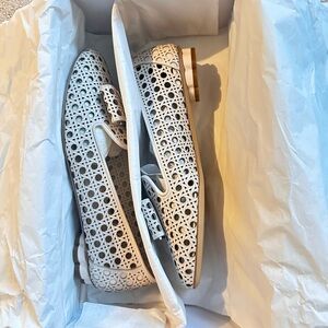 Salvatore Ferragamo cream white flat shoes- new size 6.5B